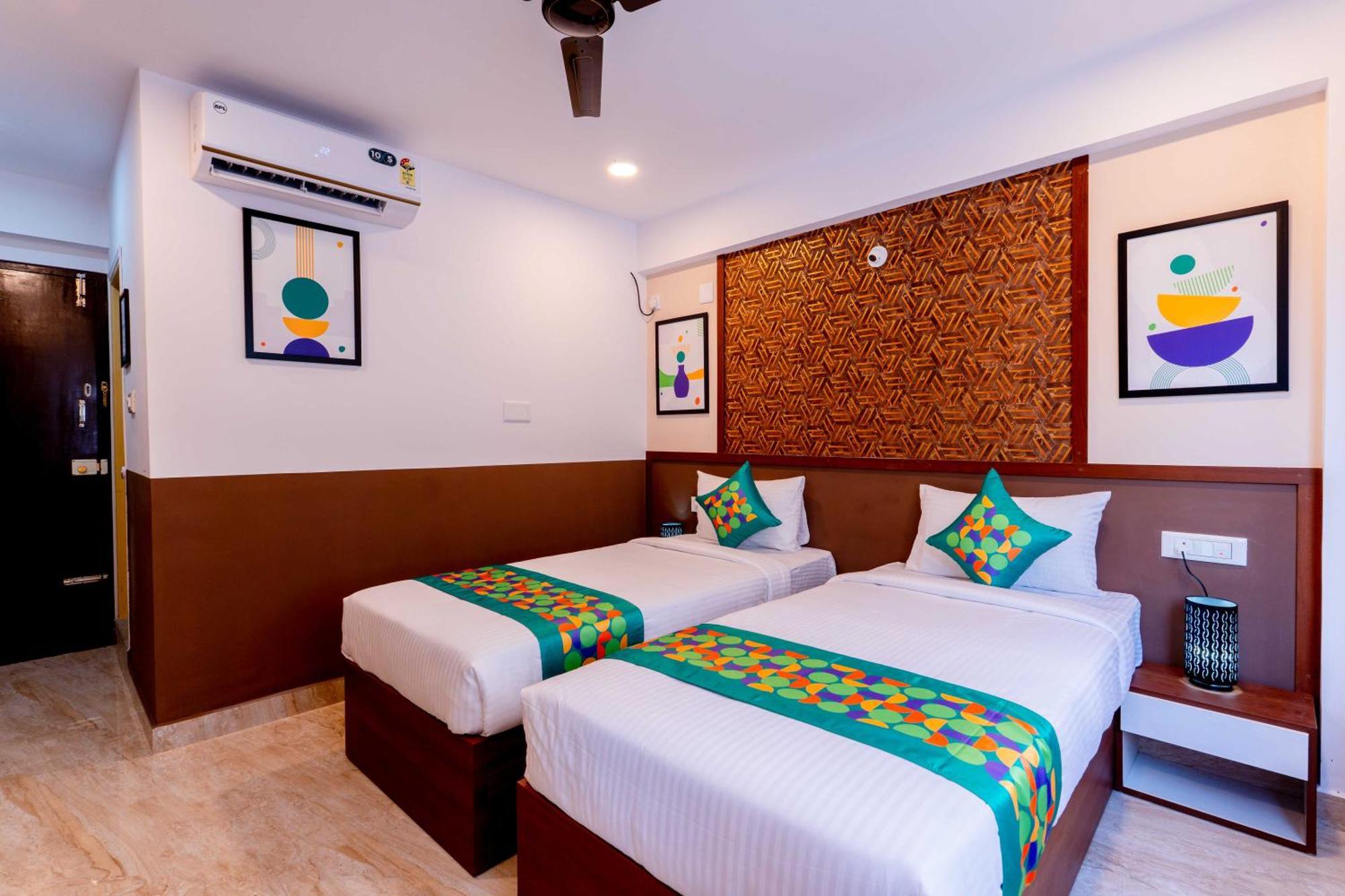 Treebo Emirates Suites Indiranagar Bangalore Bagian luar foto